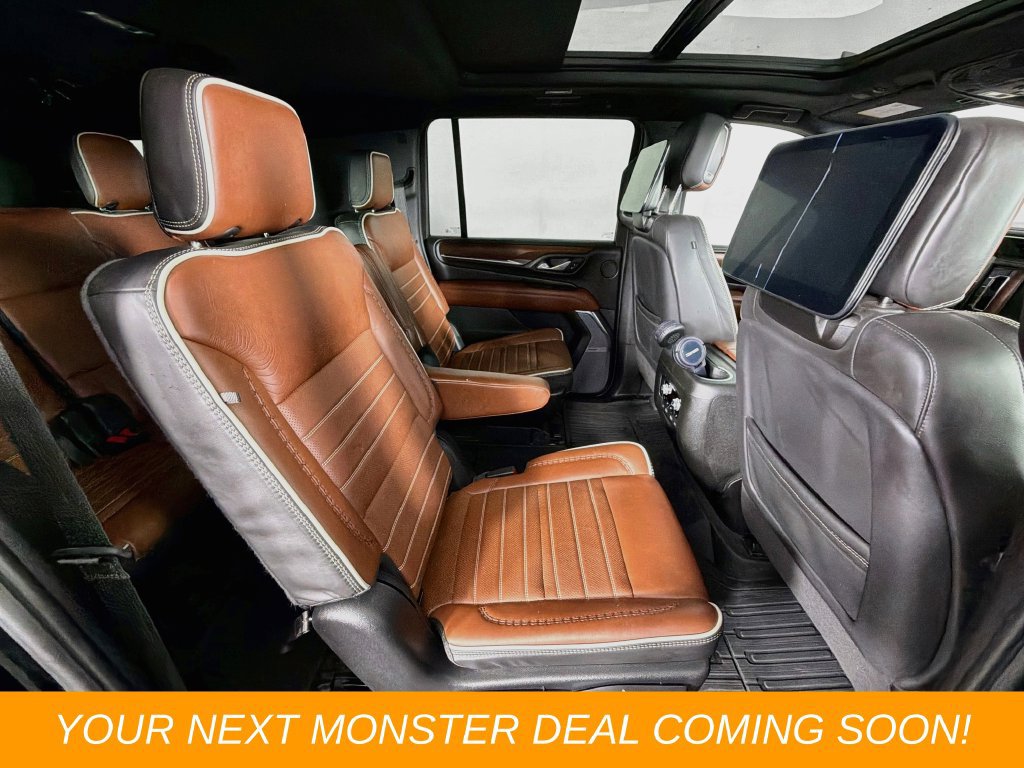Used 2024 GMC Yukon XL Denali Ultimate AWD/4WD image 32