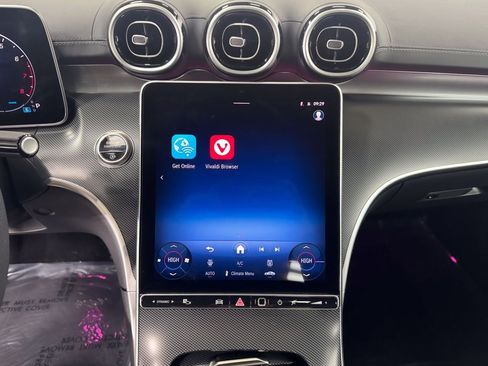 Certified 2025 Mercedes-Benz C 300 4MATIC Sedan image 18