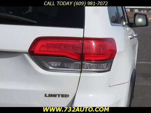 Used 2015 Jeep Grand Cherokee Limited w/ Trailer Tow Group IV image 16
