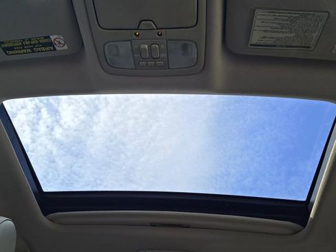 Used 2004 Lexus GX 470 image 17