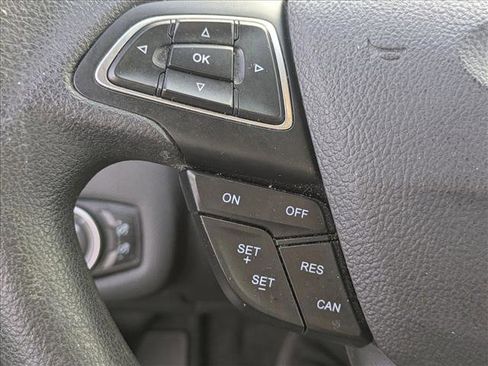 Used 2017 Ford Escape S image 13