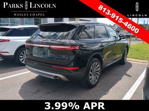 Certified 2025 Lincoln Corsair Reserve image 10