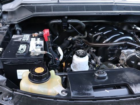 Used 2014 Nissan Titan S image 34