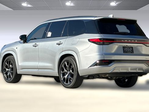 New 2026 Lexus TX 500h AWD image 3