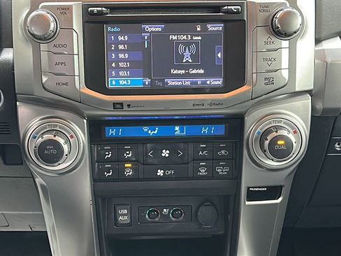 Used 2016 Toyota 4Runner SR5 image 20