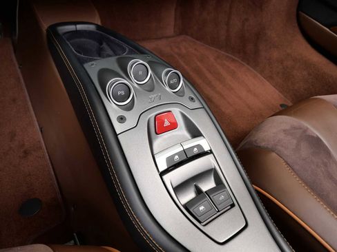 Certified 2014 Ferrari 458 Spider image 26