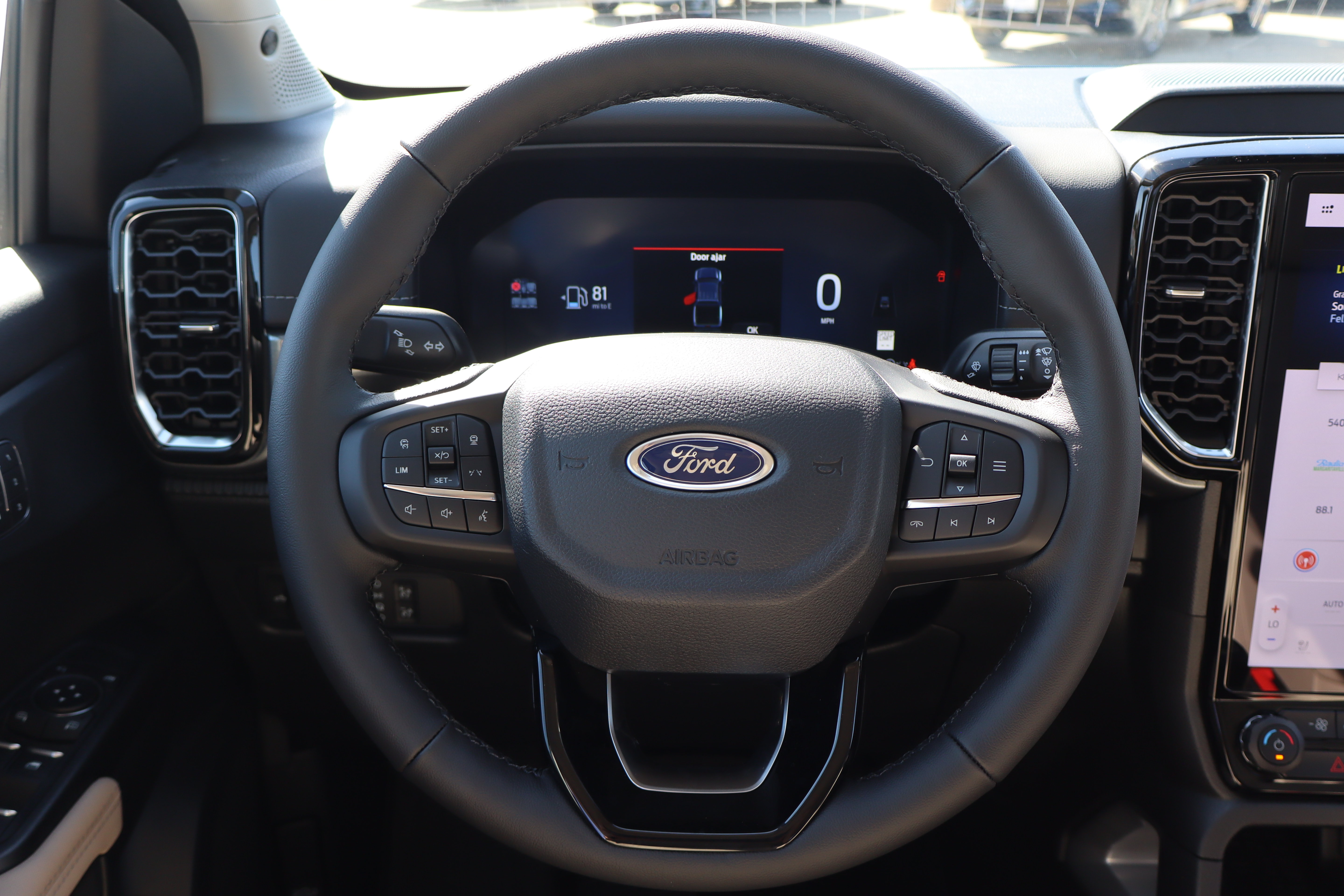 New 2026 Ford Ranger Lariat w/ Chrome Accent Package AWD/4WD image 17