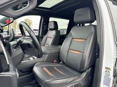 Used 2024 GMC Sierra 2500 AT4 w/ AT4 Premium Plus Package image 11