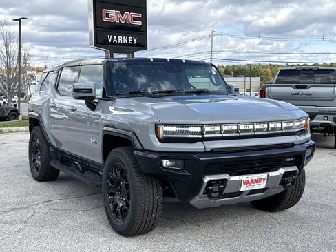 New 2025 GMC Hummer EV 2X image 4