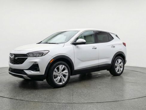 Used 2025 Buick Encore GX Preferred AWD/4WD image 3