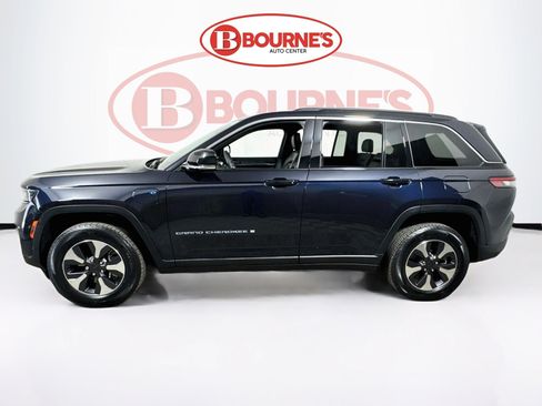 Used 2024 Jeep Grand Cherokee Limited 4xe image 8