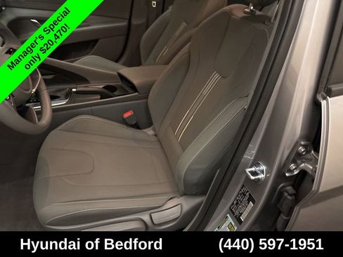 Certified 2026 Hyundai Elantra Sport FWD image 12