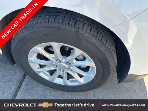 Used 2020 Chevrolet Equinox LT image 30