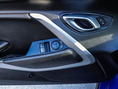 Used 2020 Chevrolet Camaro LS image 33