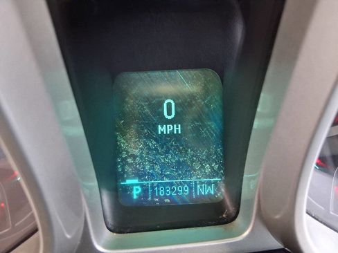 Used 2011 Chevrolet Camaro LS RWD image 13