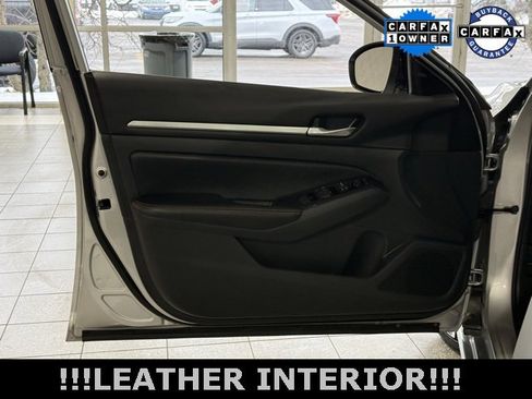Used 2024 Nissan Altima 2.5 SR image 22
