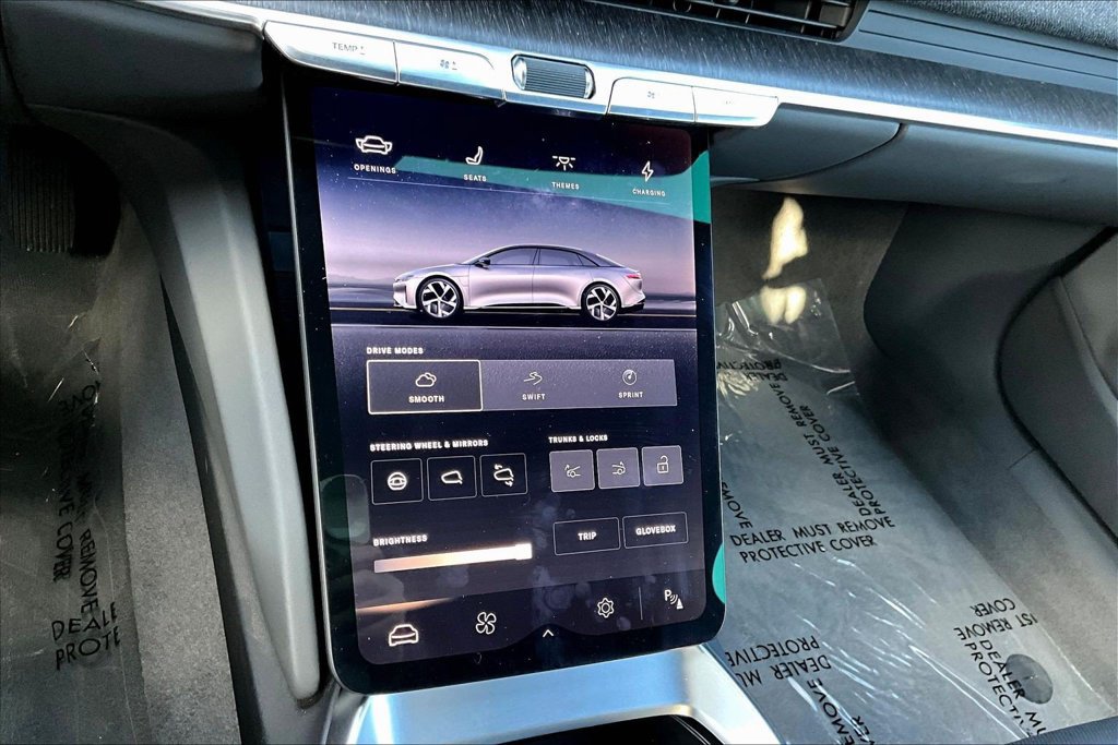 Used 2024 Lucid Air Pure RWD image 17