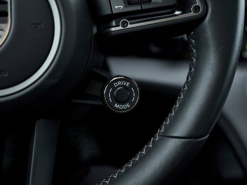 Used 2025 Porsche Taycan Turbo S w/ Premium Package image 62