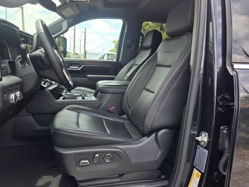 Used 2025 GMC Sierra 2500 Denali AWD/4WD image 15