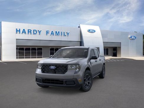 New 2026 Ford Maverick XLT w/ XLT Luxury Package FWD image 2