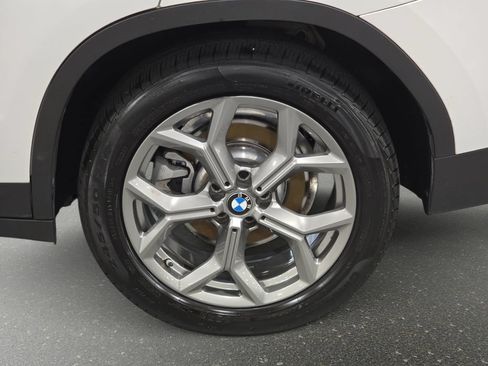 Certified 2024 BMW X3 sDrive30i w/ Convenience Package RWD image 28