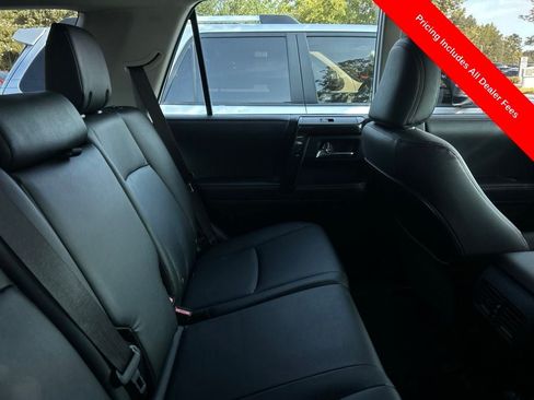 Used 2024 Toyota 4Runner TRD Off-Road Premium w/ Moonroof Package AWD/4WD image 5