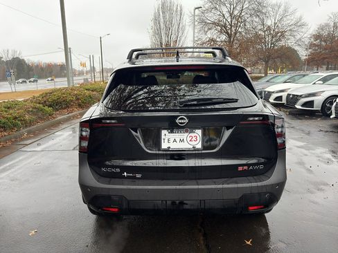 New 2026 Nissan Kicks SR w/ Cold Weather Package image 6