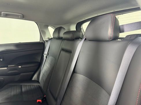 Used 2024 Mitsubishi Outlander Sport AWD image 35