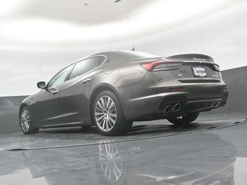 Used 2022 Maserati Quattroporte Modena Q4 AWD/4WD image 43