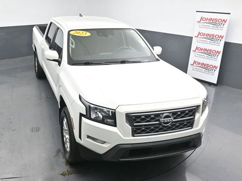 Used 2023 Nissan Frontier SV w/ Technology Package AWD/4WD image 25