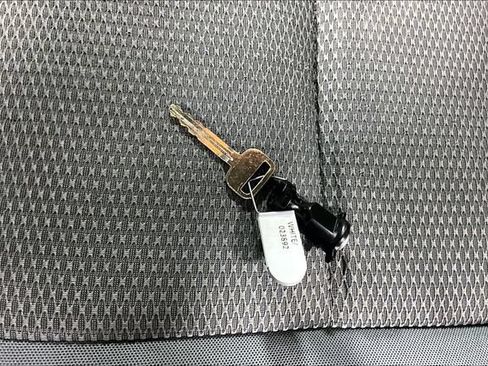 Used 2013 Toyota Tacoma 2WD Regular Cab image 23