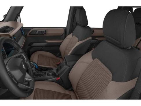 Used 2023 Ford Bronco Outer Banks AWD/4WD image 9