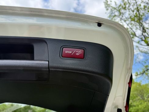 Used 2016 Mercedes-Benz GLA 250 4MATIC image 35