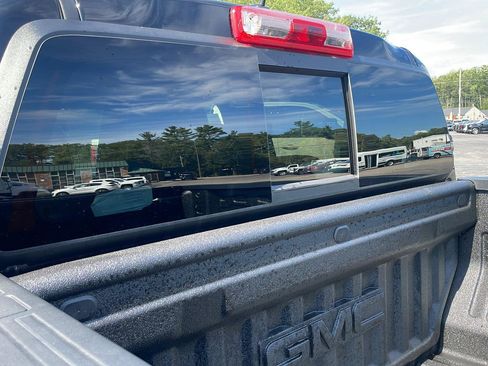 New 2026 GMC Canyon Denali AWD/4WD image 19