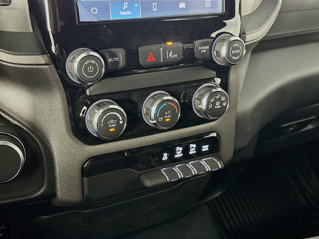 New 2026 RAM 1500 Tradesman AWD/4WD image 15