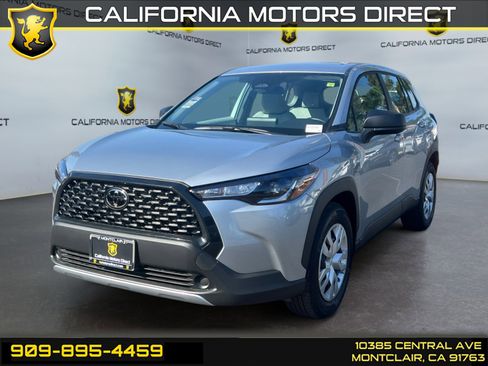 Used 2025 Toyota Corolla Cross L FWD image 1
