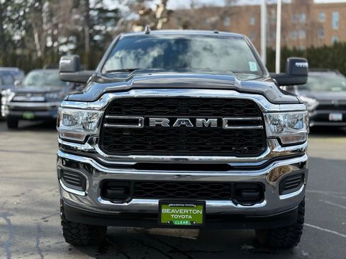 Used 2024 RAM 3500 Tradesman w/ Chrome Appearance Group image 8