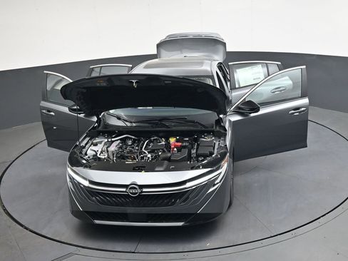 New 2026 Nissan Sentra SL FWD image 47