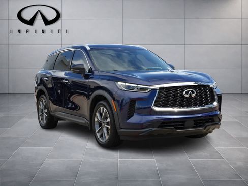Certified 2023 INFINITI QX60 Luxe w/ Cargo Package AWD/4WD image 3