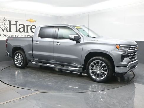 Used 2024 Chevrolet Silverado 1500 LTZ w/ Technology Package AWD/4WD image 6