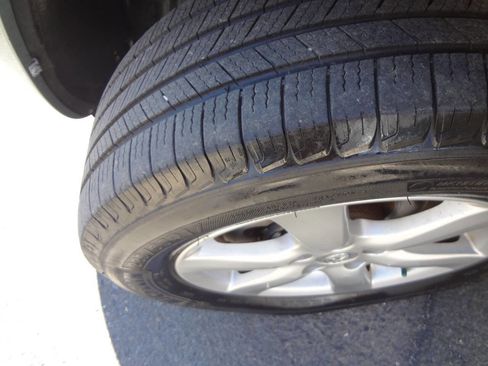 Used 2008 Toyota RAV4 Limited image 16