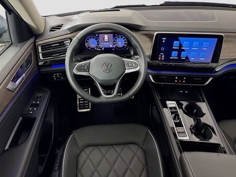 New 2026 Volkswagen Atlas SEL Premium R-Line AWD/4WD image 24