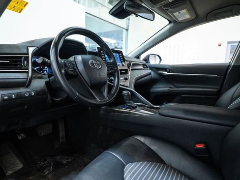 Certified 2023 Toyota Camry SE image 12