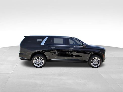 New 2026 Cadillac Escalade ESV Luxury w/ Touring Package AWD/4WD image 5