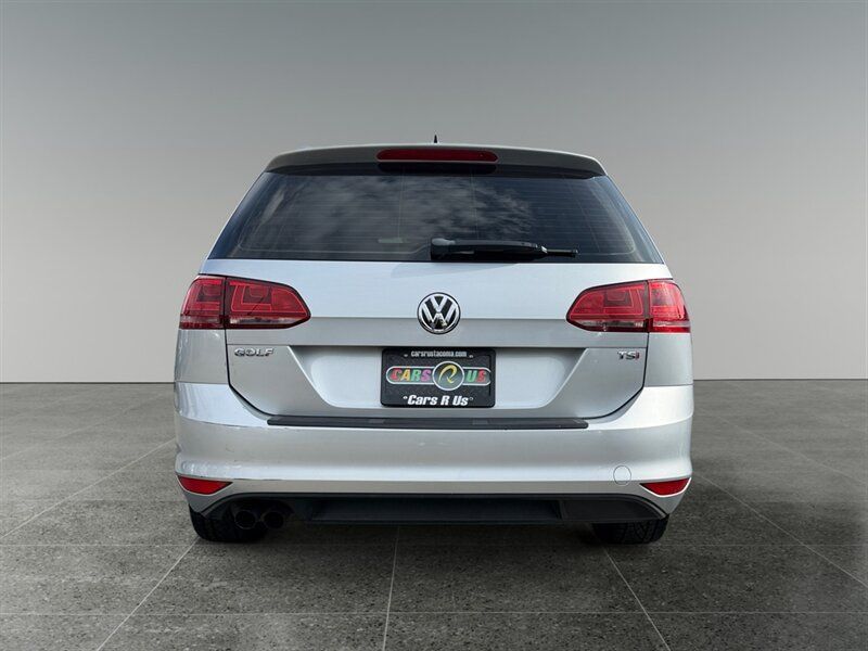 Used 2016 Volkswagen Golf Limited Edition FWD image 5