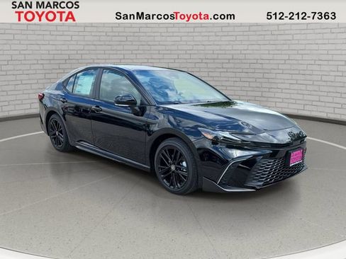 New 2026 Toyota Camry SE FWD image 3