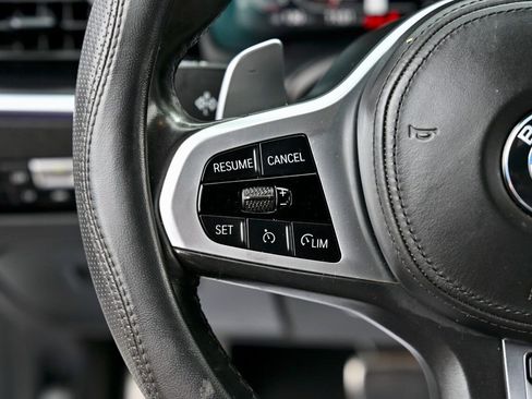 Used 2020 BMW 330i Sedan w/ M Sport Package image 21