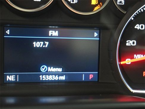 Used 2020 Chevrolet Silverado 2500 LTZ w/ LTZ Plus Package image 16