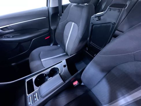 Used 2025 Hyundai Sonata SEL FWD image 28