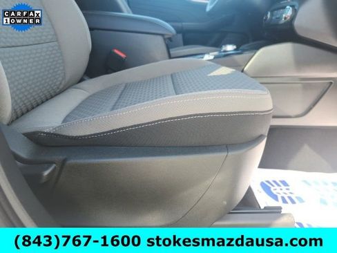 Used 2022 Ford Escape SE image 25